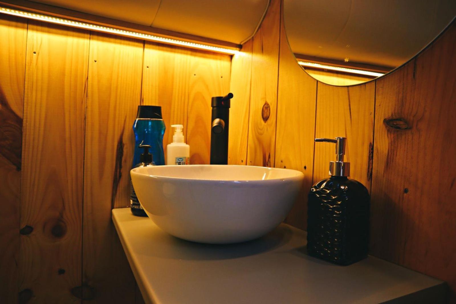 Hotel Sleepboat Luxlife Yatch OOporto Esterno foto